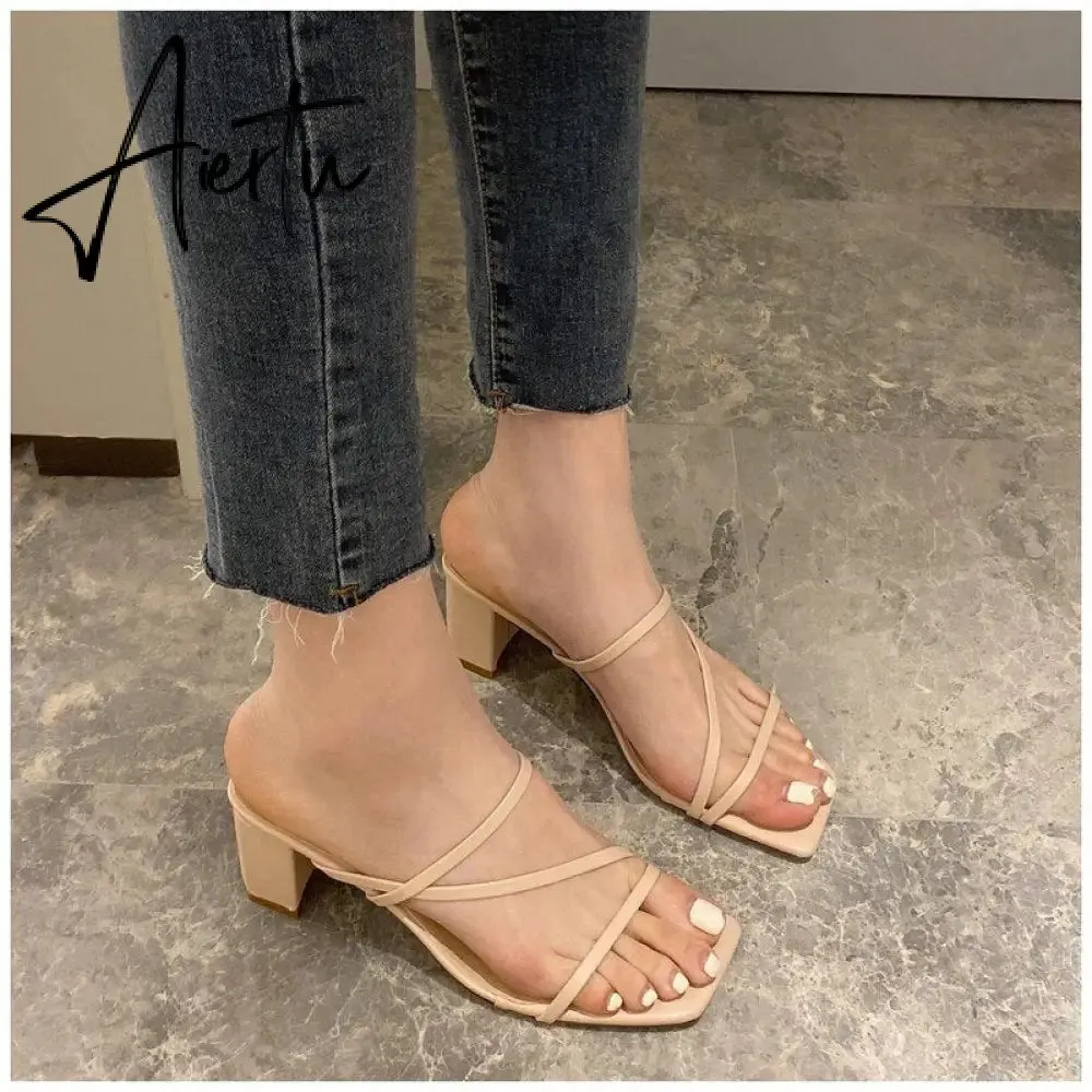 Aiertu Elegant Women Dress Shoes Summer Outdoor Beach Clip Toe Narrow Band Square Heels Slippers Fashion Peep Toe Sandalen