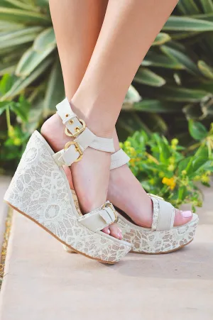 Creme De La Cream Wedges