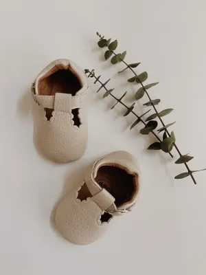 Faux Leather Mary Jane Crib Shoes | Tan