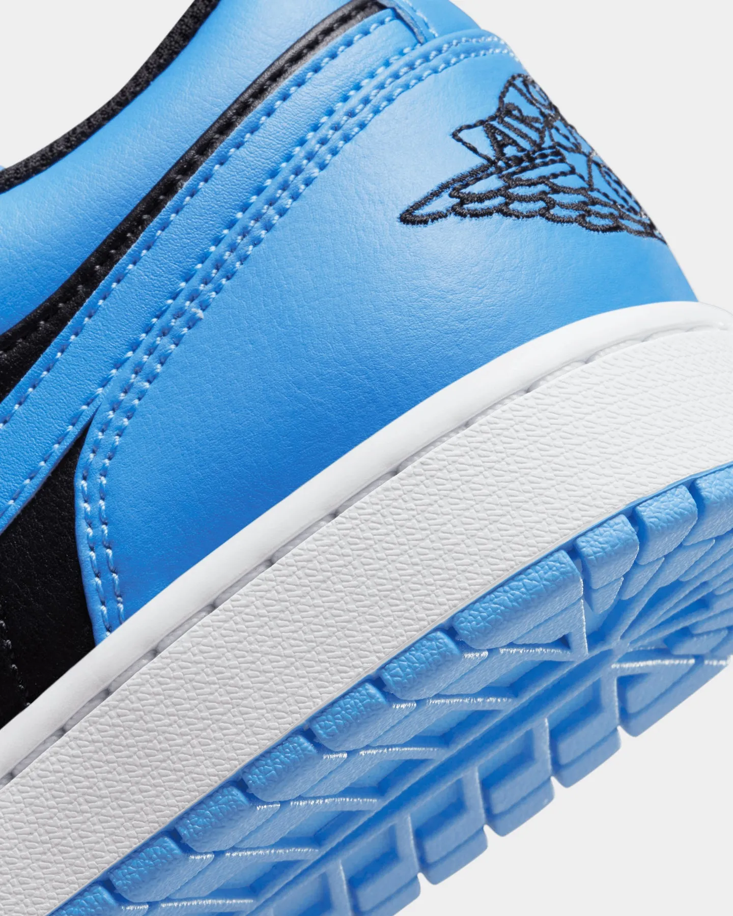 Jordan Air Jordan 1 Low "University Blue" Black/Black-University Blue